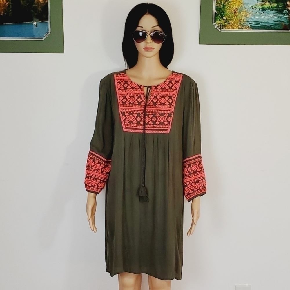 A.N.A embroidered long sleeve dress